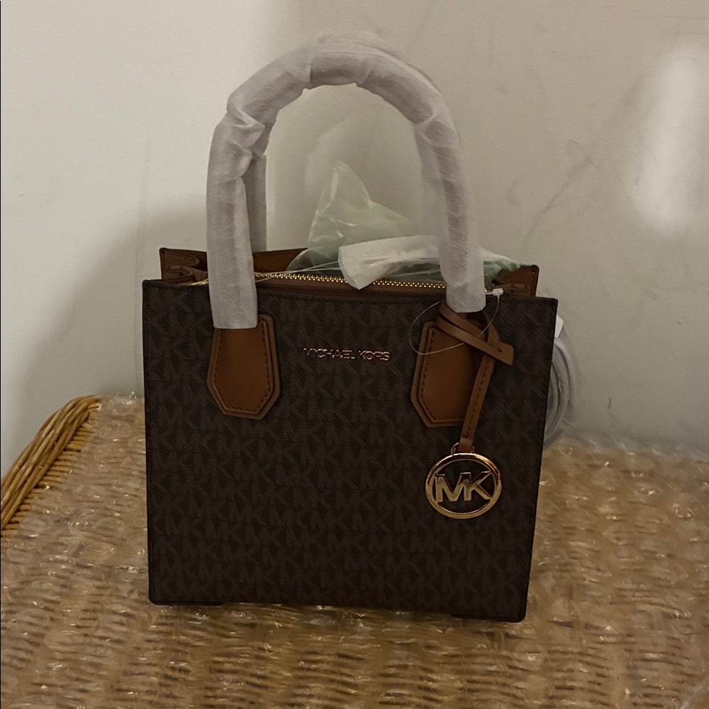 Michael Kors Brown Mini Bag - Picture 1 of 3